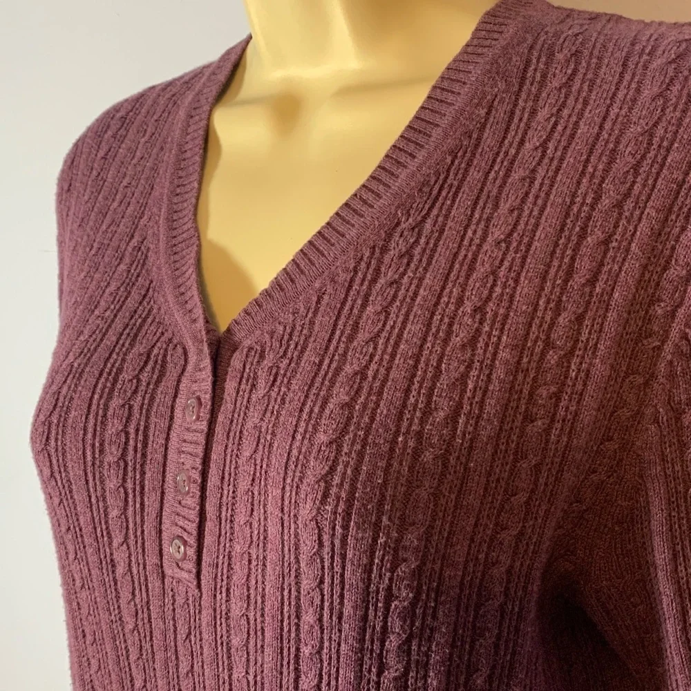 Croft & Barrow Women's Plum purple cable Knit Henley Sweater size small cotton